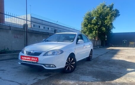 Daewoo Gentra II, 2015 год, 370 000 рублей, 2 фотография