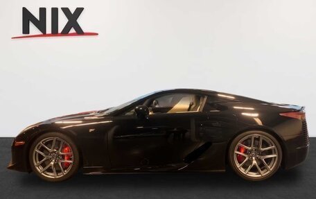 Lexus LFA, 2012 год, 150 800 000 рублей, 2 фотография