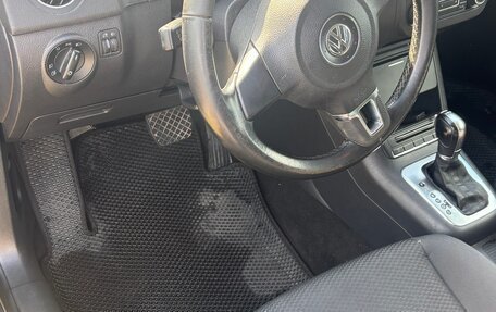Volkswagen Golf Plus II, 2011 год, 400 000 рублей, 13 фотография