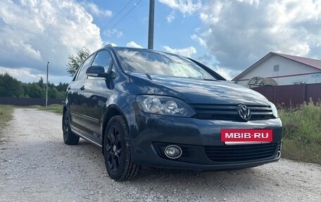 Volkswagen Golf Plus II, 2011 год, 400 000 рублей, 5 фотография