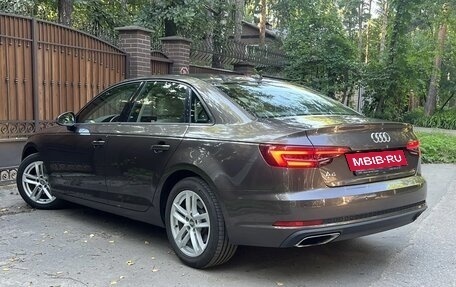 Audi A4, 2019 год, 1 970 000 рублей, 7 фотография