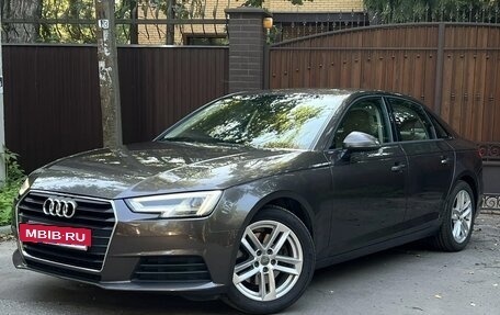 Audi A4, 2019 год, 1 970 000 рублей, 6 фотография