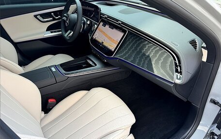 Mercedes-Benz E-Класс, 2026 год, 4 900 000 рублей, 13 фотография