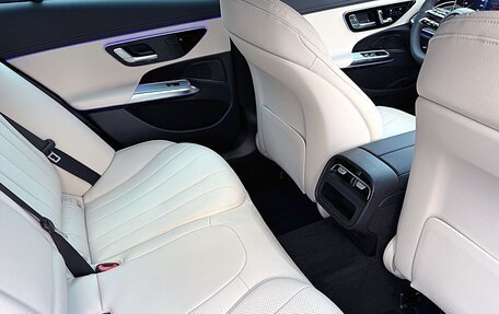 Mercedes-Benz E-Класс, 2026 год, 4 900 000 рублей, 14 фотография