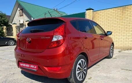 Hyundai Solaris II рестайлинг, 2011 год, 1 100 000 рублей, 7 фотография