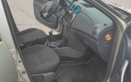 Renault Sandero II рестайлинг, 2016 год, 820 000 рублей, 7 фотография