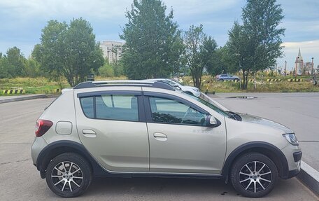 Renault Sandero II рестайлинг, 2016 год, 820 000 рублей, 23 фотография