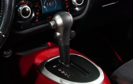 Nissan Juke II, 2013 год, 1 378 000 рублей, 17 фотография