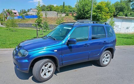 Chevrolet Niva I рестайлинг, 2019 год, 850 000 рублей, 3 фотография