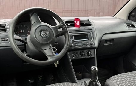 Volkswagen Polo VI (EU Market), 2010 год, 299 777 рублей, 8 фотография