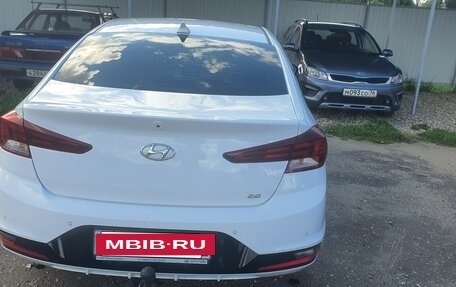 Hyundai Elantra VI рестайлинг, 2019 год, 1 600 000 рублей, 2 фотография