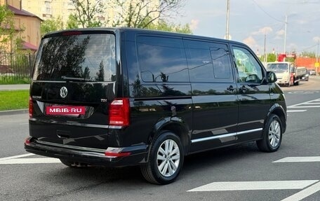 Volkswagen Multivan T6 рестайлинг, 2015 год, 2 990 000 рублей, 3 фотография