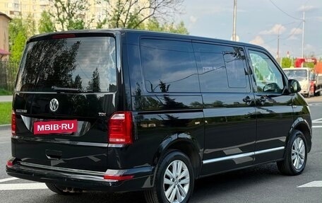 Volkswagen Multivan T6 рестайлинг, 2015 год, 2 990 000 рублей, 13 фотография