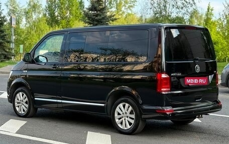 Volkswagen Multivan T6 рестайлинг, 2015 год, 2 990 000 рублей, 18 фотография