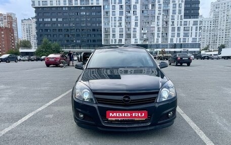 Opel Astra H, 2013 год, 699 000 рублей, 1 фотография