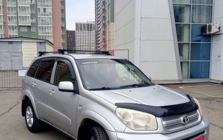 Toyota RAV4, 2005 год, 950 000 рублей, 1 фотография