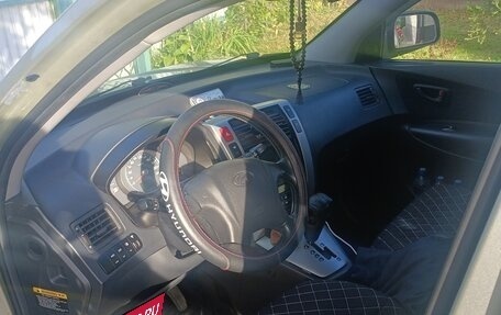 Hyundai Tucson III, 2006 год, 970 000 рублей, 14 фотография