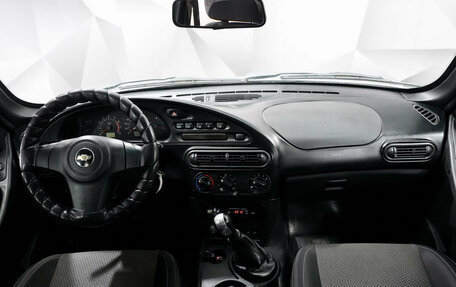 Chevrolet Niva I рестайлинг, 2016 год, 733 000 рублей, 6 фотография