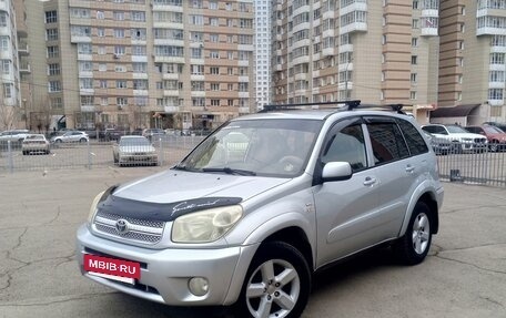 Toyota RAV4, 2005 год, 950 000 рублей, 2 фотография