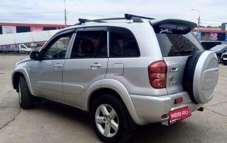 Toyota RAV4, 2005 год, 950 000 рублей, 3 фотография