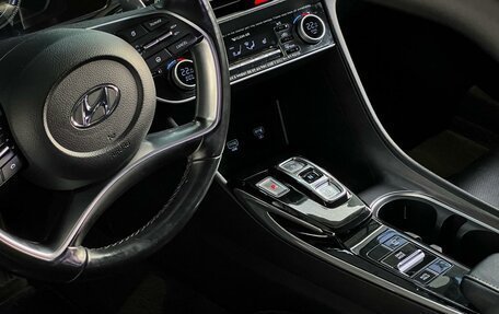Hyundai Sonata VIII, 2019 год, 2 120 000 рублей, 16 фотография
