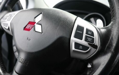 Mitsubishi Outlander III рестайлинг 3, 2010 год, 1 049 900 рублей, 14 фотография