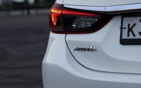 Mazda Atenza III, 2015 год, 1 800 000 рублей, 39 фотография