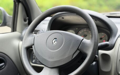 Renault Symbol I, 2006 год, 800 000 рублей, 12 фотография