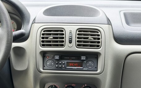 Renault Symbol I, 2006 год, 800 000 рублей, 13 фотография