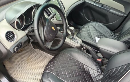 Chevrolet Cruze II, 2011 год, 570 000 рублей, 5 фотография