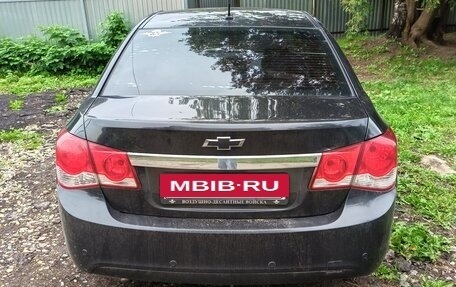 Chevrolet Cruze II, 2011 год, 570 000 рублей, 3 фотография