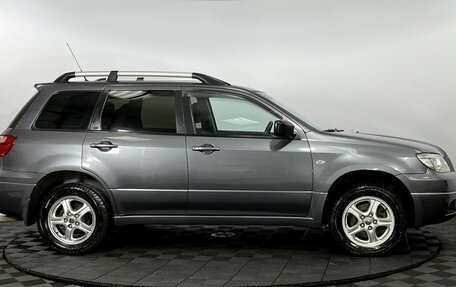 Mitsubishi Outlander III рестайлинг 3, 2007 год, 585 000 рублей, 5 фотография
