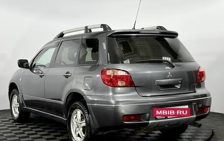 Mitsubishi Outlander III рестайлинг 3, 2007 год, 585 000 рублей, 8 фотография