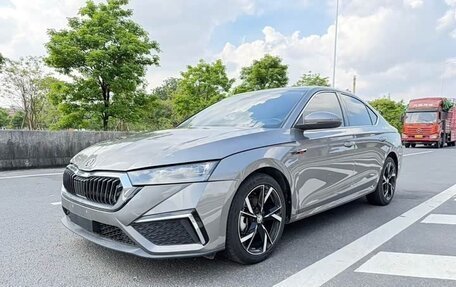 Skoda Octavia, 2022 год, 2 090 000 рублей, 3 фотография