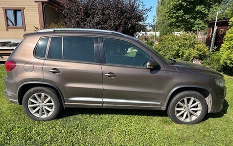 Volkswagen Tiguan I, 2016 год, 1 100 000 рублей, 2 фотография