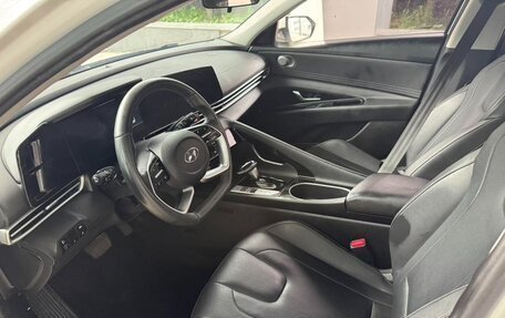 Hyundai Elantra, 2022 год, 1 300 005 рублей, 7 фотография