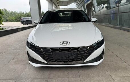 Hyundai Elantra, 2022 год, 1 300 005 рублей, 4 фотография