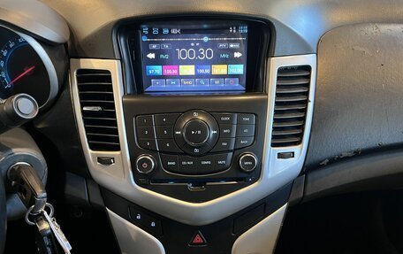 Chevrolet Cruze II, 2010 год, 280 000 рублей, 12 фотография