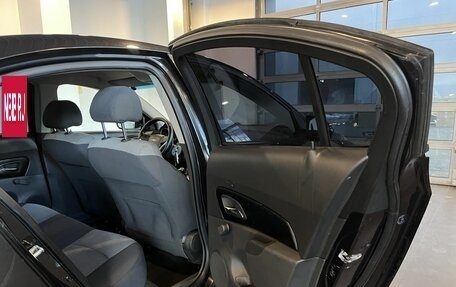 Chevrolet Cruze II, 2010 год, 280 000 рублей, 16 фотография