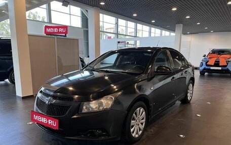 Chevrolet Cruze II, 2010 год, 280 000 рублей, 7 фотография