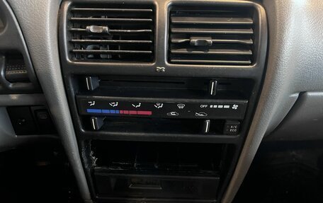 Suzuki Swift II, 2002 год, 60 000 рублей, 13 фотография