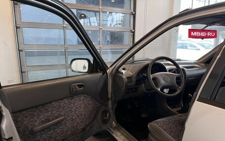 Suzuki Swift II, 2002 год, 60 000 рублей, 16 фотография