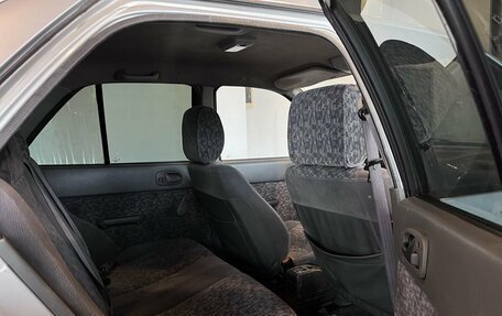 Suzuki Swift II, 2002 год, 60 000 рублей, 21 фотография