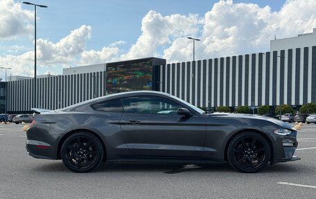 Ford Mustang VI рестайлинг, 2020 год, 2 350 000 рублей, 7 фотография