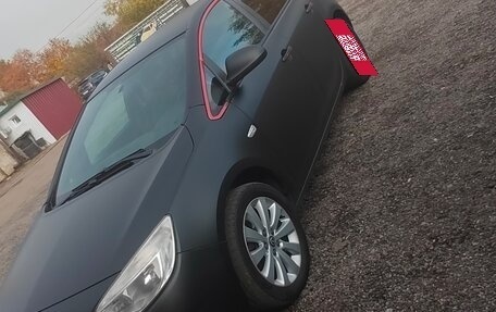 Opel Astra J, 2011 год, 470 000 рублей, 3 фотография
