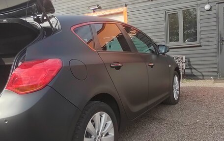 Opel Astra J, 2011 год, 470 000 рублей, 8 фотография