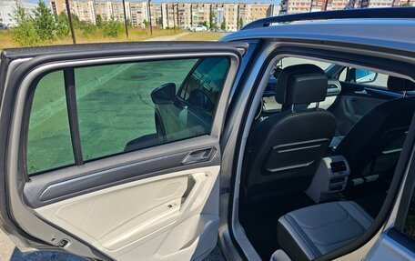 Volkswagen Tiguan II, 2019 год, 3 250 000 рублей, 11 фотография