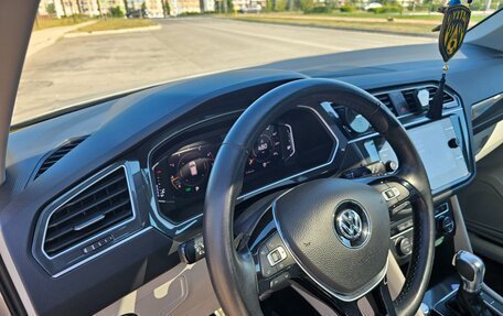 Volkswagen Tiguan II, 2019 год, 3 250 000 рублей, 15 фотография