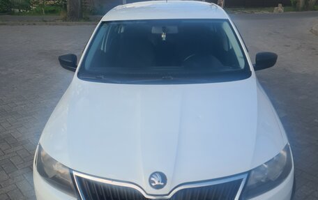 Skoda Rapid I, 2014 год, 650 000 рублей, 2 фотография