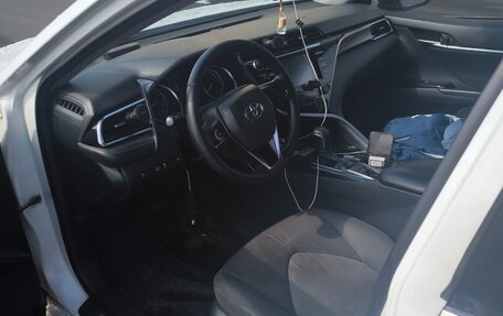 Toyota Camry, 2019 год, 1 650 000 рублей, 8 фотография